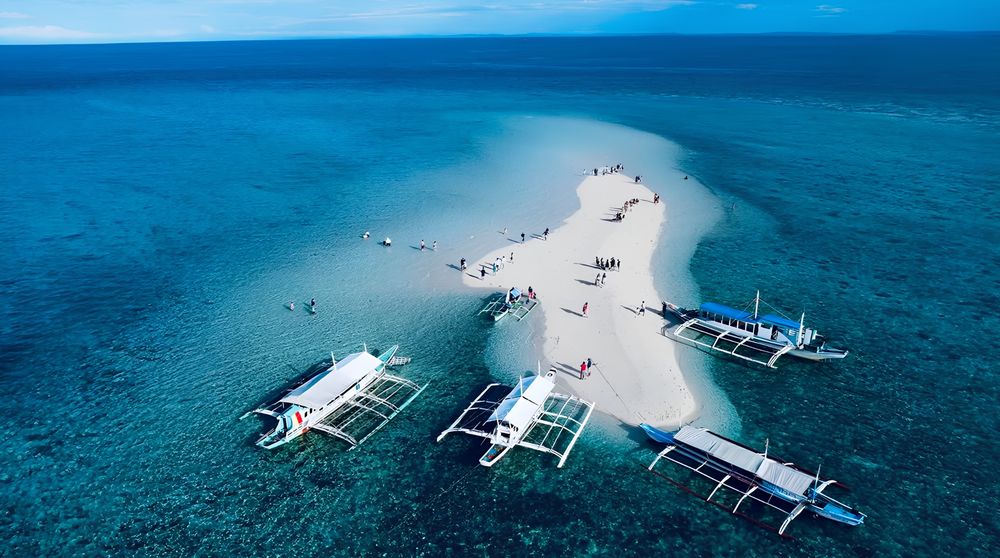 Maniwaya Island