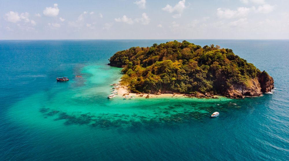 Jomalig Island